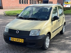 Fiat Panda - 1.2 Actual Stuurbekrachtiging Audio-CD/MP3 Getint glas ABS Achterbank neerklapbaar Dealero