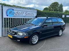 Volvo V40 - 2.0 Europa *apk 7-3-2027