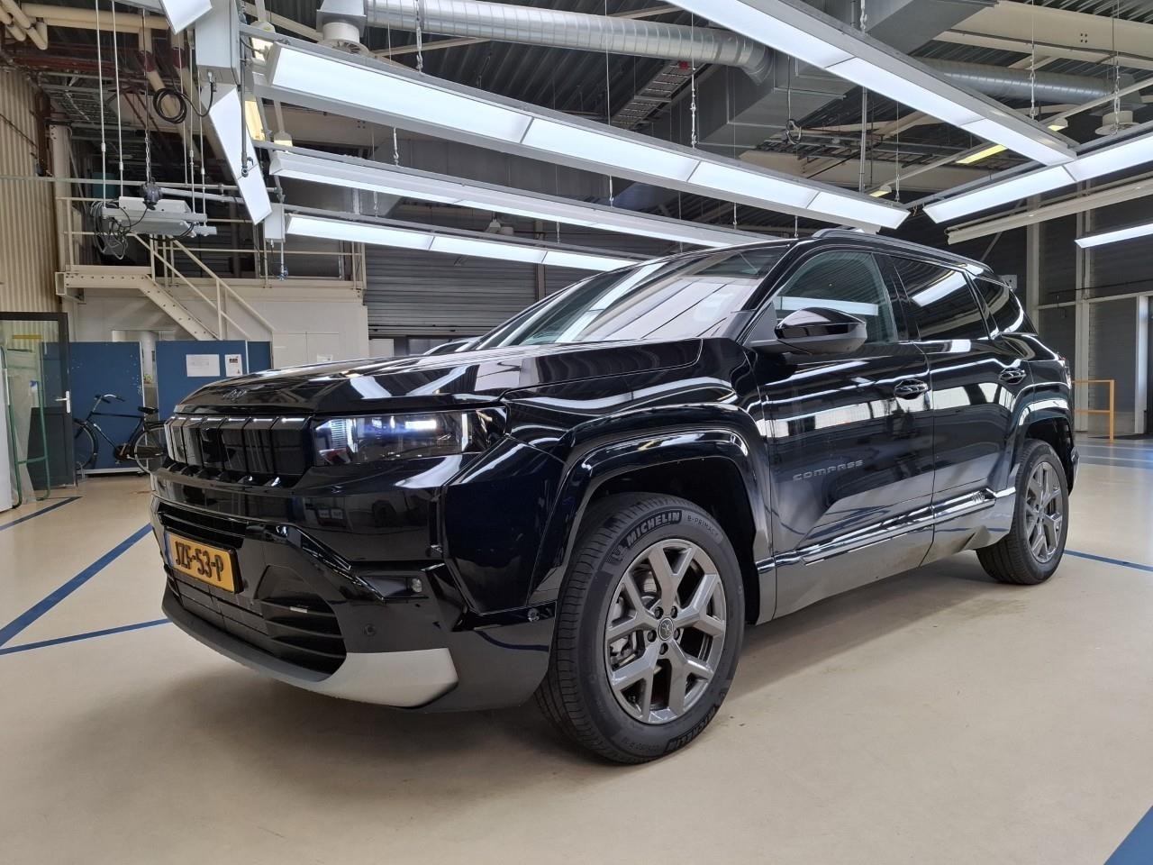 Jeep Compass - 1.2 e-Hybrid First Edition | Tot 8 Jaar Garantie | Panoramadak | Elektrische Stoelverstell - AutoWereld.nl
