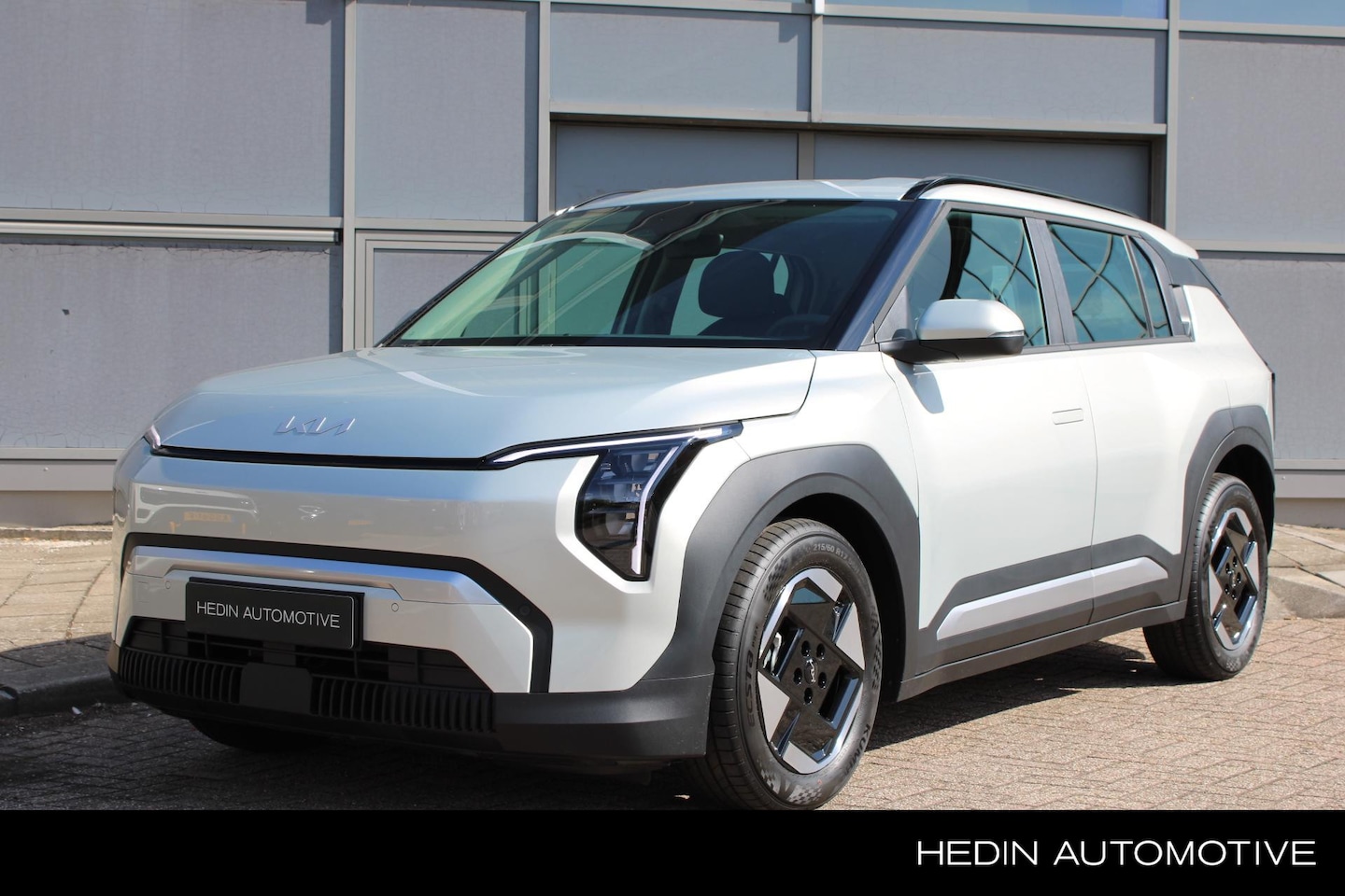 Kia EV3 - Air 81.4 kWh Incl. Particuliere inruilpremie | Navigatie | Climate Control | Achteruitrijc - AutoWereld.nl