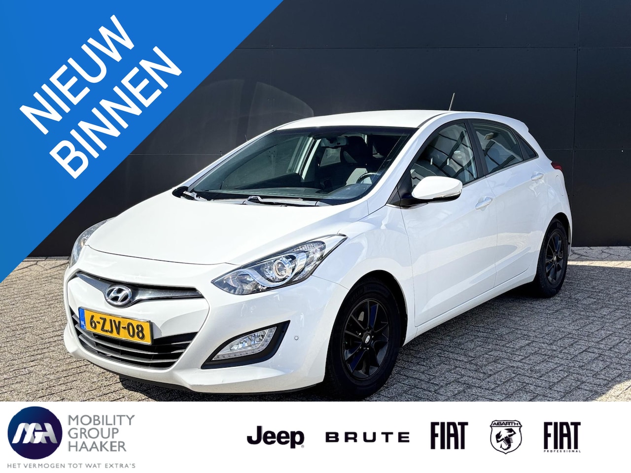 Hyundai i30 - 1.6 GDI i-Vision | Dealeronderhouden | Achteruitrijcamera | Trekhaak - AutoWereld.nl