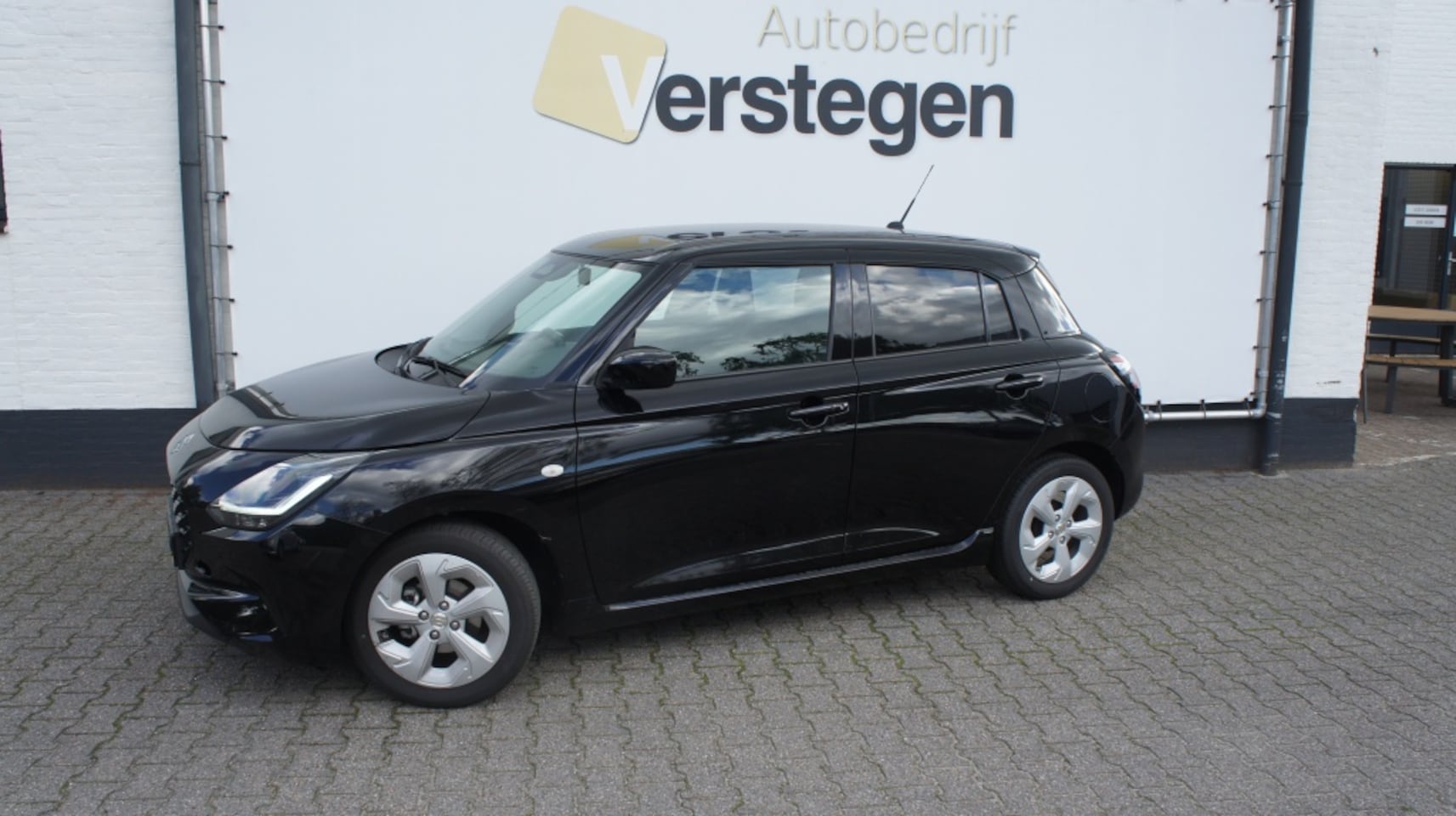 Suzuki Swift - 1.2 Select Sm.Hyb. - AutoWereld.nl