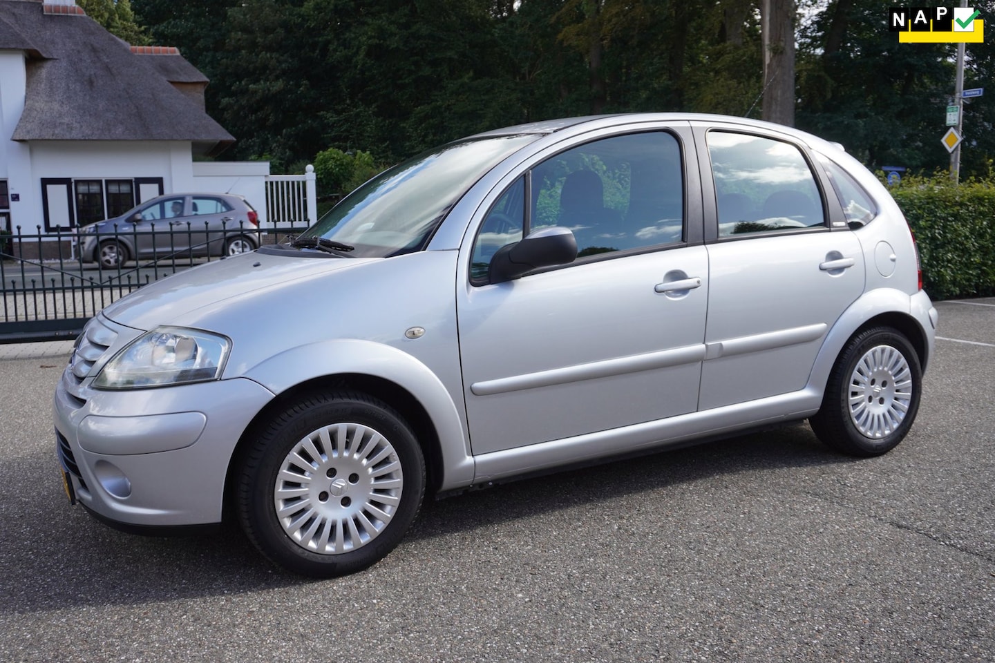 Citroën C3 - 1.4i Exclusive Airco Lm Velgen Trekhaak - AutoWereld.nl