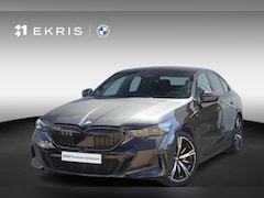 BMW 5-serie - Sedan 530e | M Sportpakket Pro | Harman Kardon | Driving Assistant Plus | Stuurwielrand ve