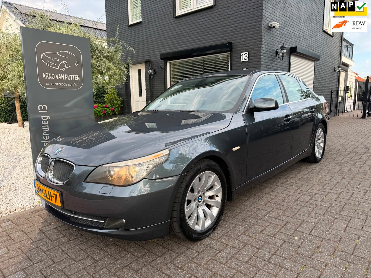 BMW 5-serie - 520d Corporate Lease Business Line - AutoWereld.nl