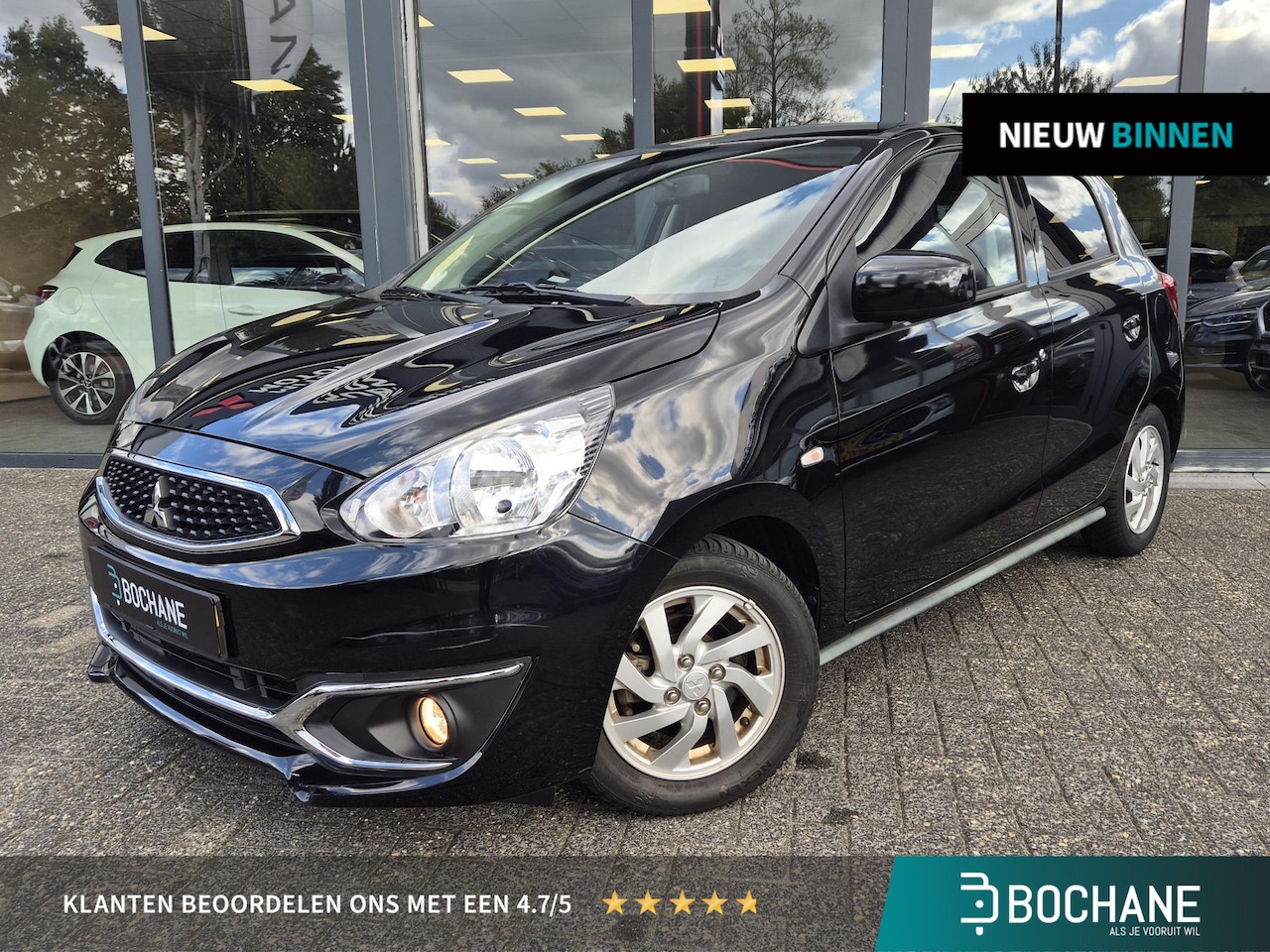 Mitsubishi Space Star - 1.2 Connect Pro | 1e Eigenaar | Navigatie | AppleCarplay/AndroidAuto | - AutoWereld.nl
