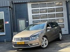 Volkswagen Passat Variant - 2.0 TDI Highline BlueMotion | Clima | Pano | DSG | Leer