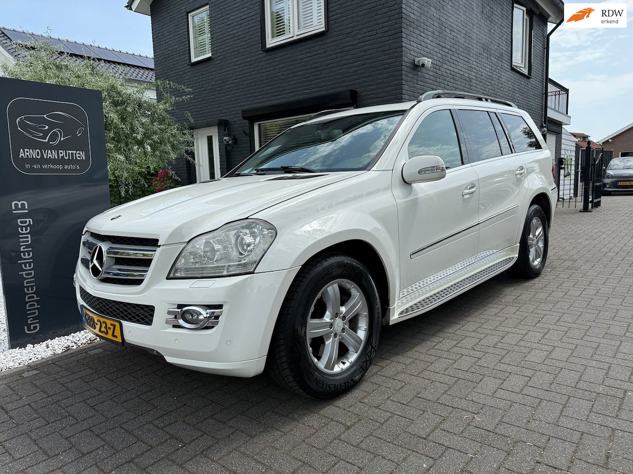 Mercedes-Benz GL-klasse - 500 / 550 / 7-persoons / BTW / vele optie's - AutoWereld.nl