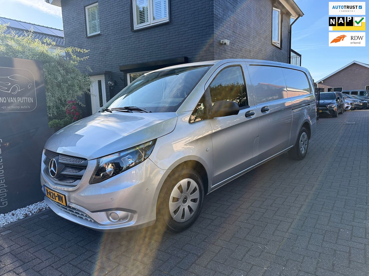 Mercedes-Benz Vito - 114 CDI Extra Lang /2 x schuifdeur /Camera - AutoWereld.nl