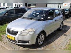 Skoda Fabia - 1.2 Classic 5-deurs €1.495, - Airco Licht metalen Velgen Elc. pakket APK
