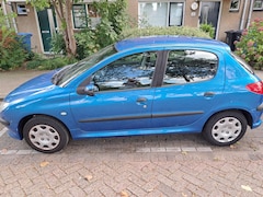 Peugeot 206 - 1.4 One-line