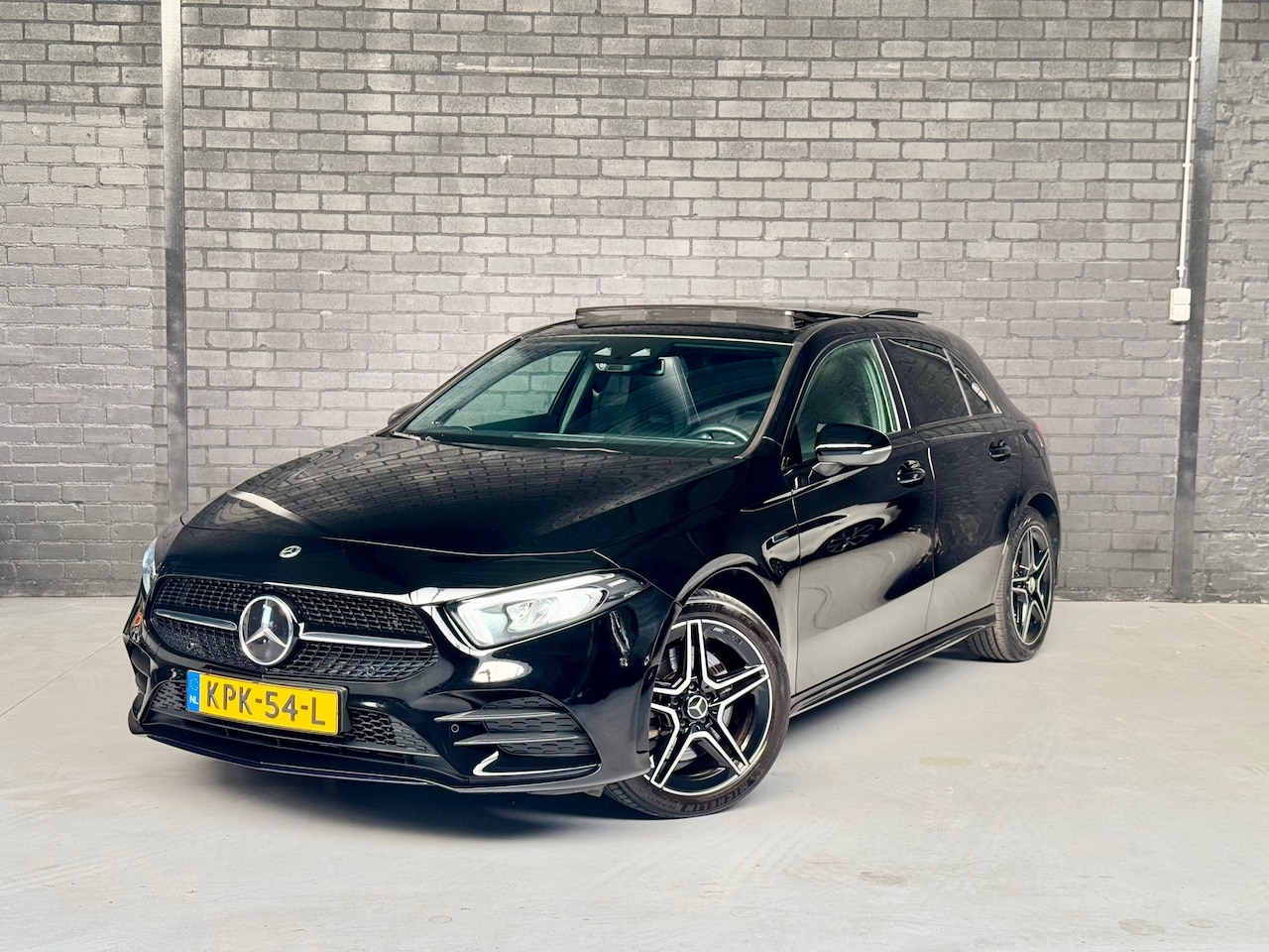 Mercedes-Benz A-klasse - 250 e Premium Plus 250 e Premium Plus - AutoWereld.nl