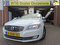 Volvo V70 - 1.6 D2 Diesel Momentum, Airco, Navi, Dealer oh.,