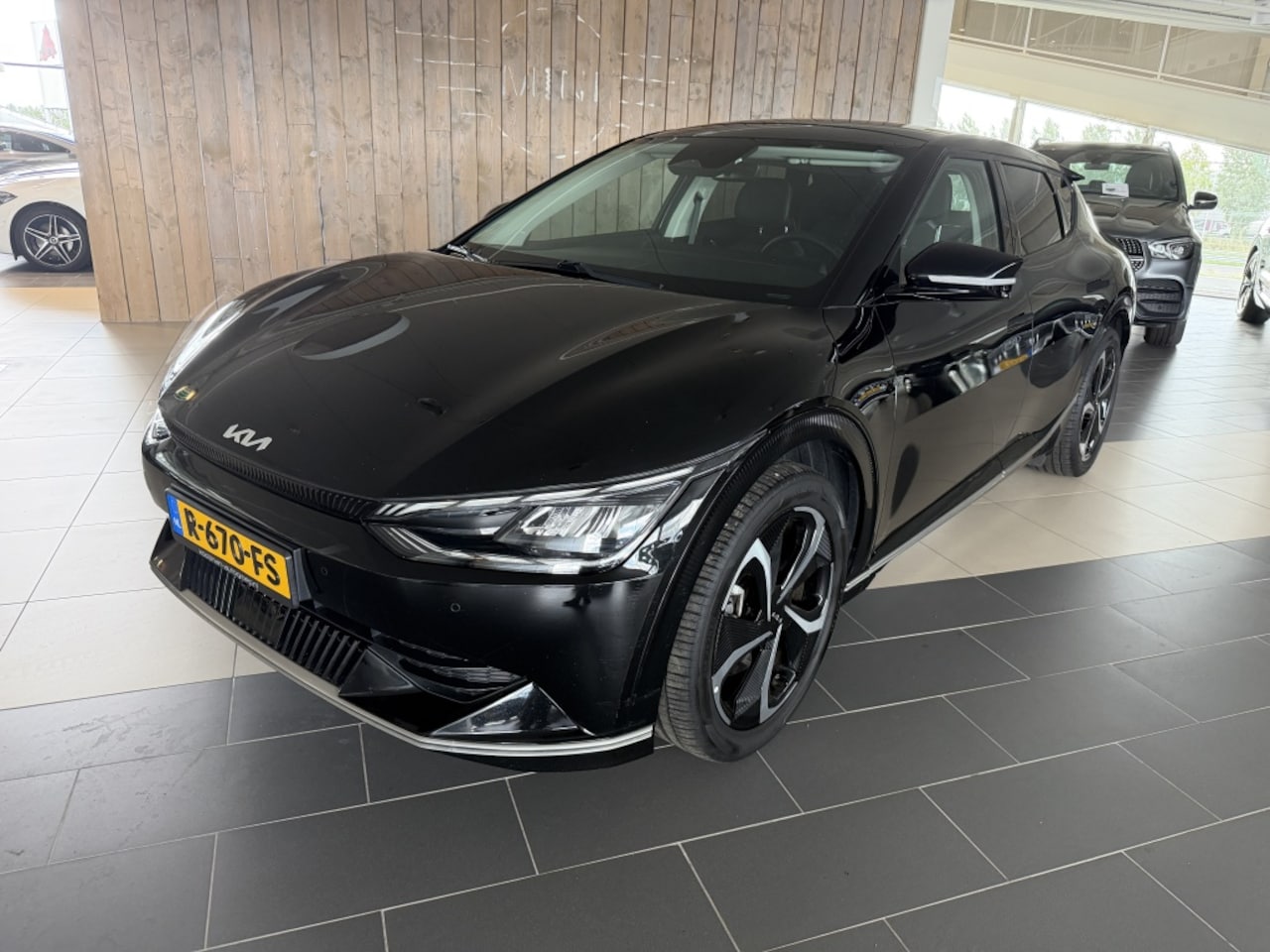 Kia EV6 - Plus Advan. 77.4 kWh - AutoWereld.nl