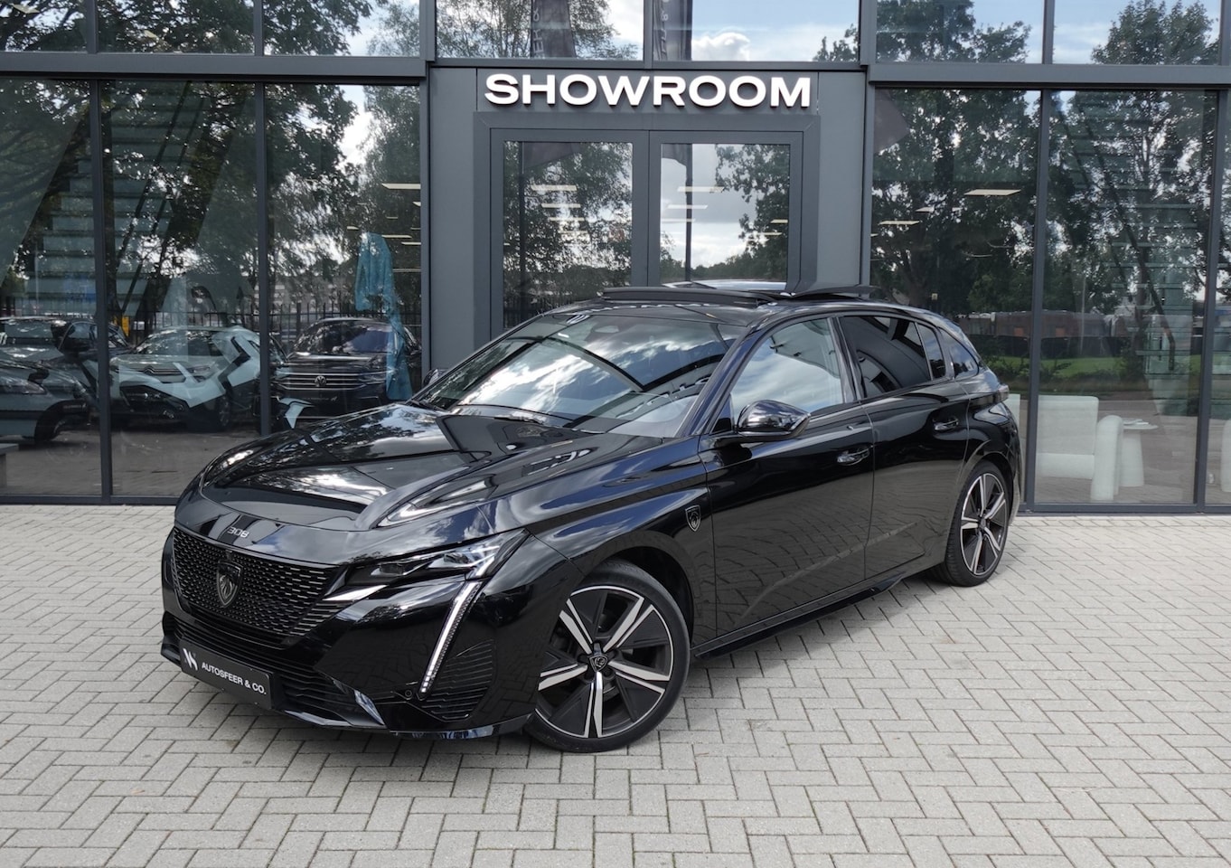Peugeot 308 - 1.2 PureTech GT PANO 360 MATRIX - AutoWereld.nl