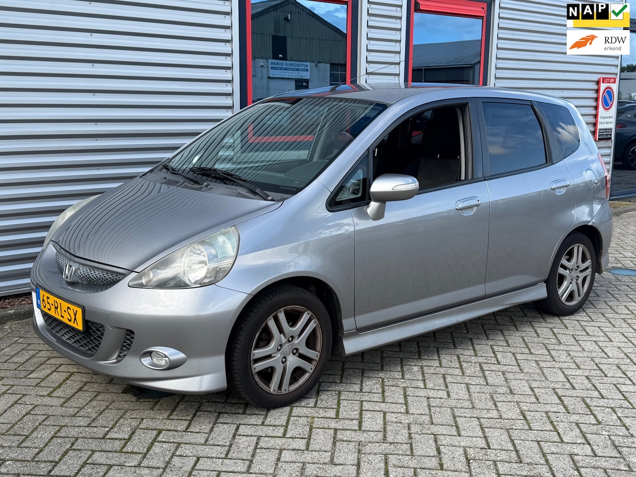 Honda Jazz - 1.4 ES Sport *AUTOMAAT* NIEUWE APK - AutoWereld.nl