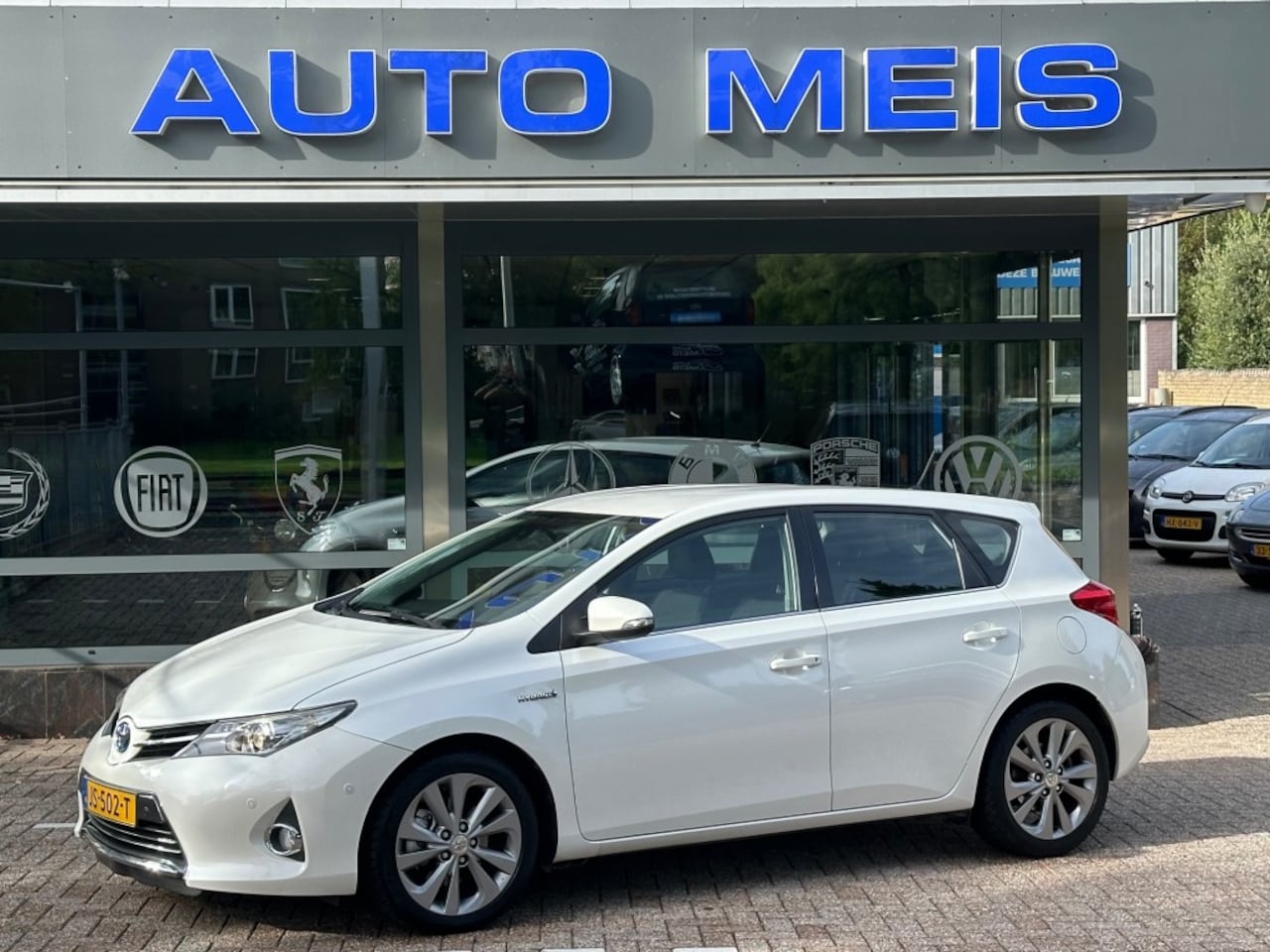 Toyota Auris - 1.8 Hybrid Executive Automaat Navi Telefoon Camera Cruise - AutoWereld.nl
