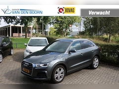Audi Q3 - 1.4 TFSI, S-Line, Sport/Comfort-stoelen, Navi, Camera, All-Season banden etc