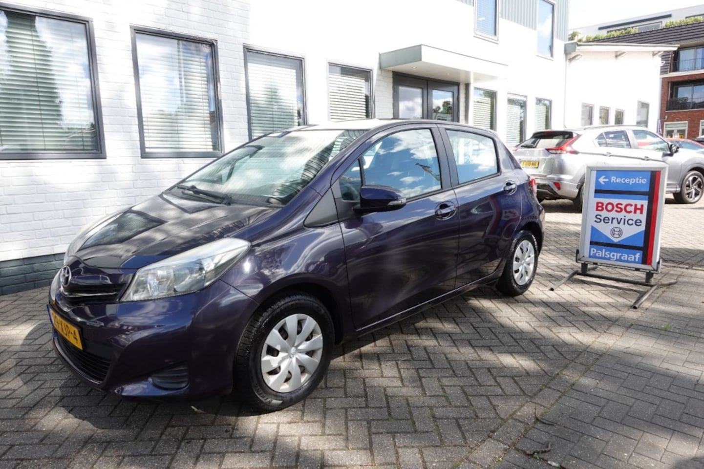 Toyota Yaris - 1.0 VVT-I ASPIRATION 5 drs  39.000 km ! - AutoWereld.nl