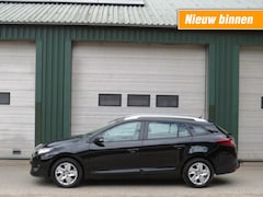 Renault Mégane - Megane 1.6 AUTHENTIQUE