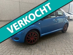 Toyota Aygo - 1.0-12V Now AIRCO BJ 5-2011. APK 3-2027