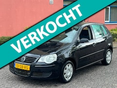 Volkswagen Polo - 1.4-16V Comfortline