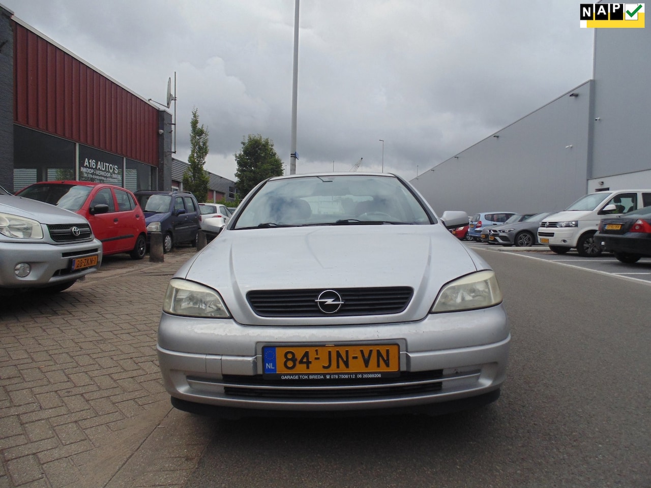 Opel Astra - 1.2-16V GL SEDAN vast prijs - AutoWereld.nl
