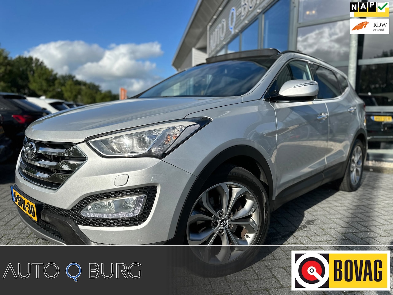 Hyundai Santa Fe - 2.4i GDI 4WD| Automaat | Panorama | Trekhaak | Keyless | Memory | PDC | Climate | Cruise | - AutoWereld.nl