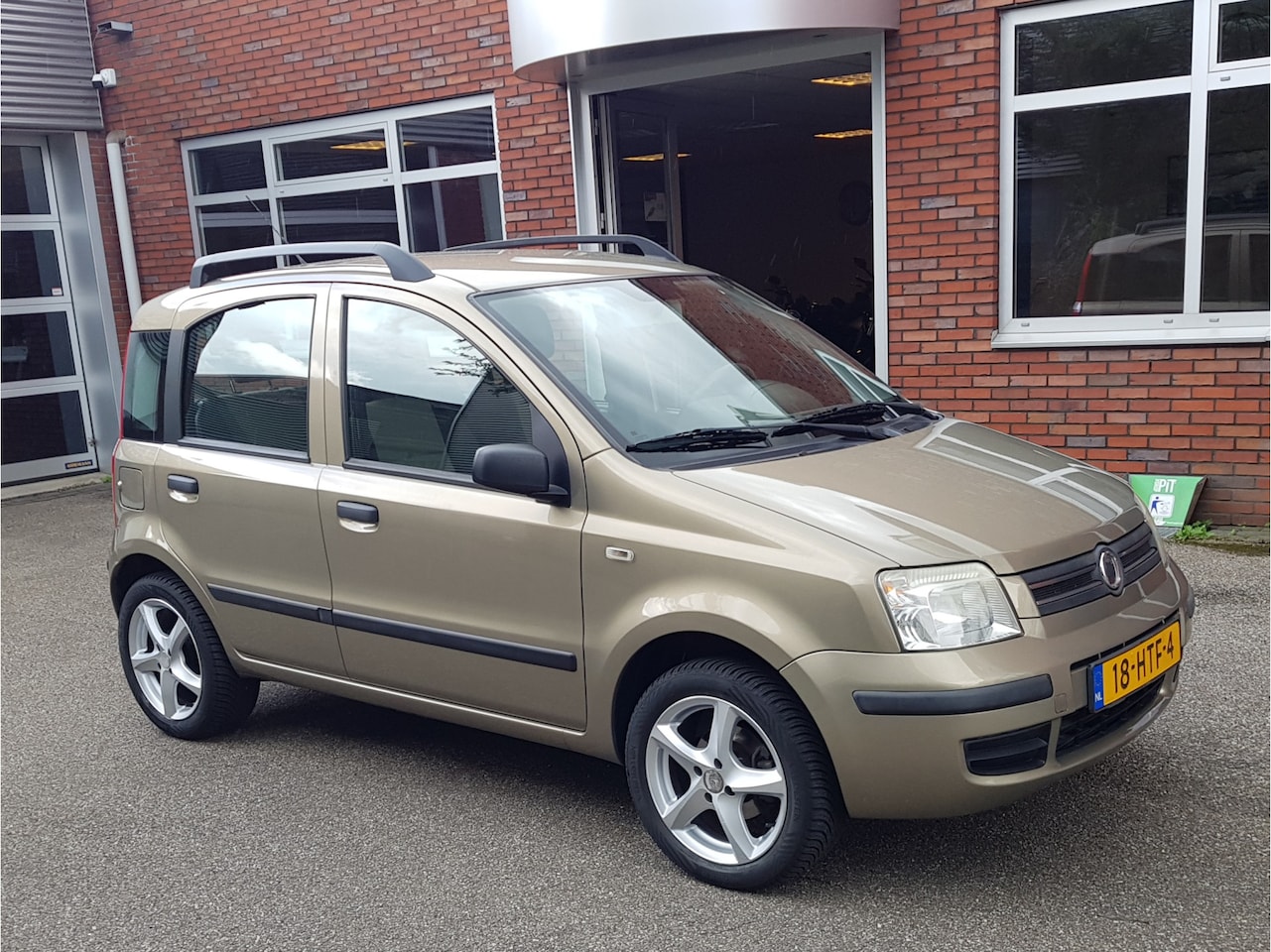 Fiat Panda - 1.2 86.998Km Airco BlueTooth LmVlg ElectrRmn - AutoWereld.nl