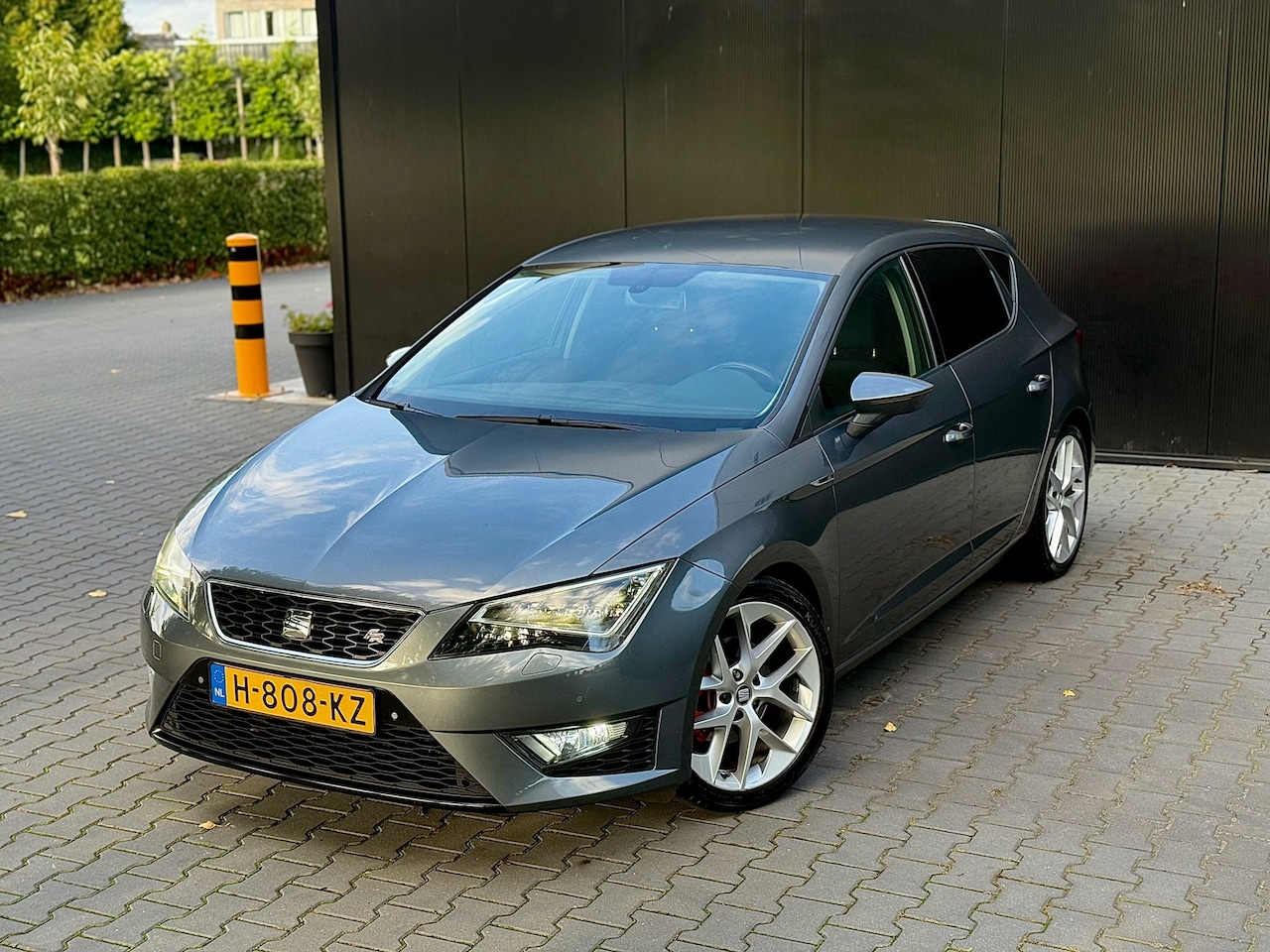 SEAT Leon - FR 1.4 TSI 5 DRS Grijs - AutoWereld.nl