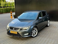 SEAT Leon - FR 1.4 TSI 5 DRS Grijs