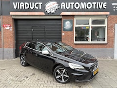Volvo V40 - 1.5 T3 Polar+ Sport R-Design Automaat Glas Dak Harman Kardon NL Auto