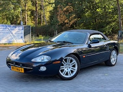 Jaguar XK8 - 4.0 V8 Convertible/Cruise/Airco/Cabrio/Netjes