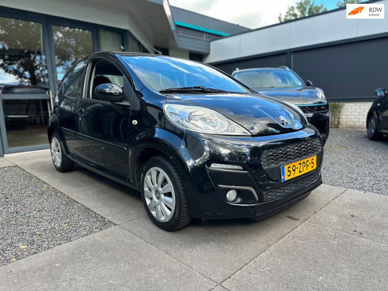 Peugeot 107 - 1.0 Active 1.0 Active - AutoWereld.nl