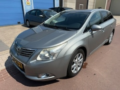 Toyota Avensis Wagon - 1.8 VVTi Executive Business 2010 LEER + Navigatie Mooie en complete auto met NAP en alle b