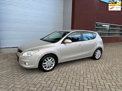 Hyundai i30 - 1.6i i-Catcher Clima Leder Pdc Isofix Afn Trekhaak