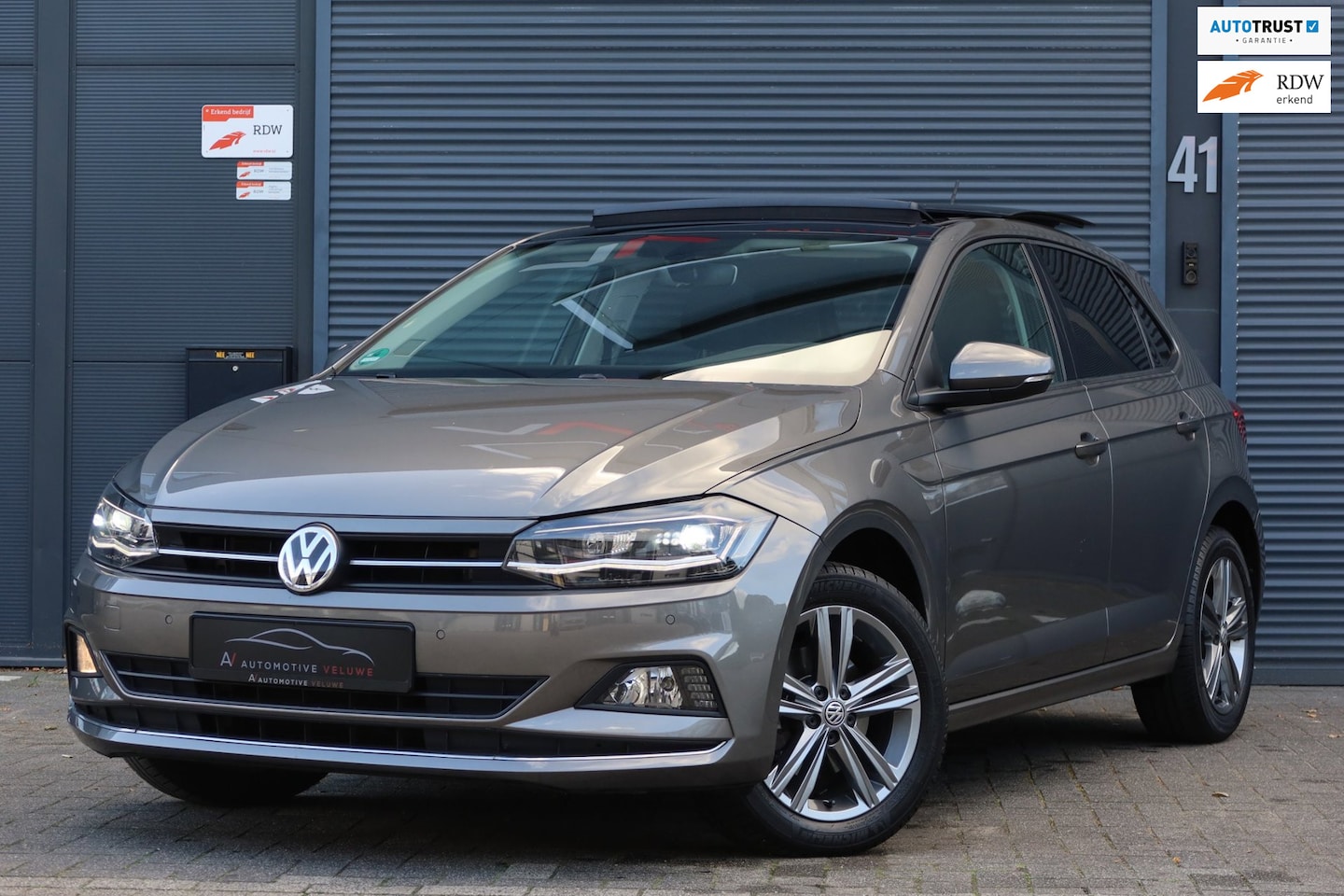 Volkswagen Polo - 1.0 TSI Highline DSG|PANO|LED|ACC|Camera|Carplay - AutoWereld.nl