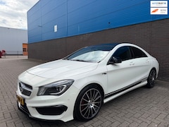 Mercedes-Benz CLA-Klasse - 180 AMG-bodykit | Pano | 18” LM Velgen | CarPlay | Cruise | Stoelverwarming | Camera | LED