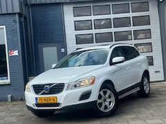 Volvo XC60 - 2.0T Kinetic | Clima | Cruise | Navi | Pano | Automaat