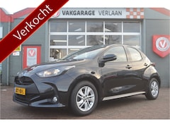Toyota Yaris - 1.5 VVT-i Business camera 12 mnd. gar