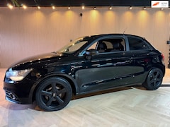 Audi A1 - 1.2 TFSI S-Line | Black on Black | Stoelverwarming | PDC