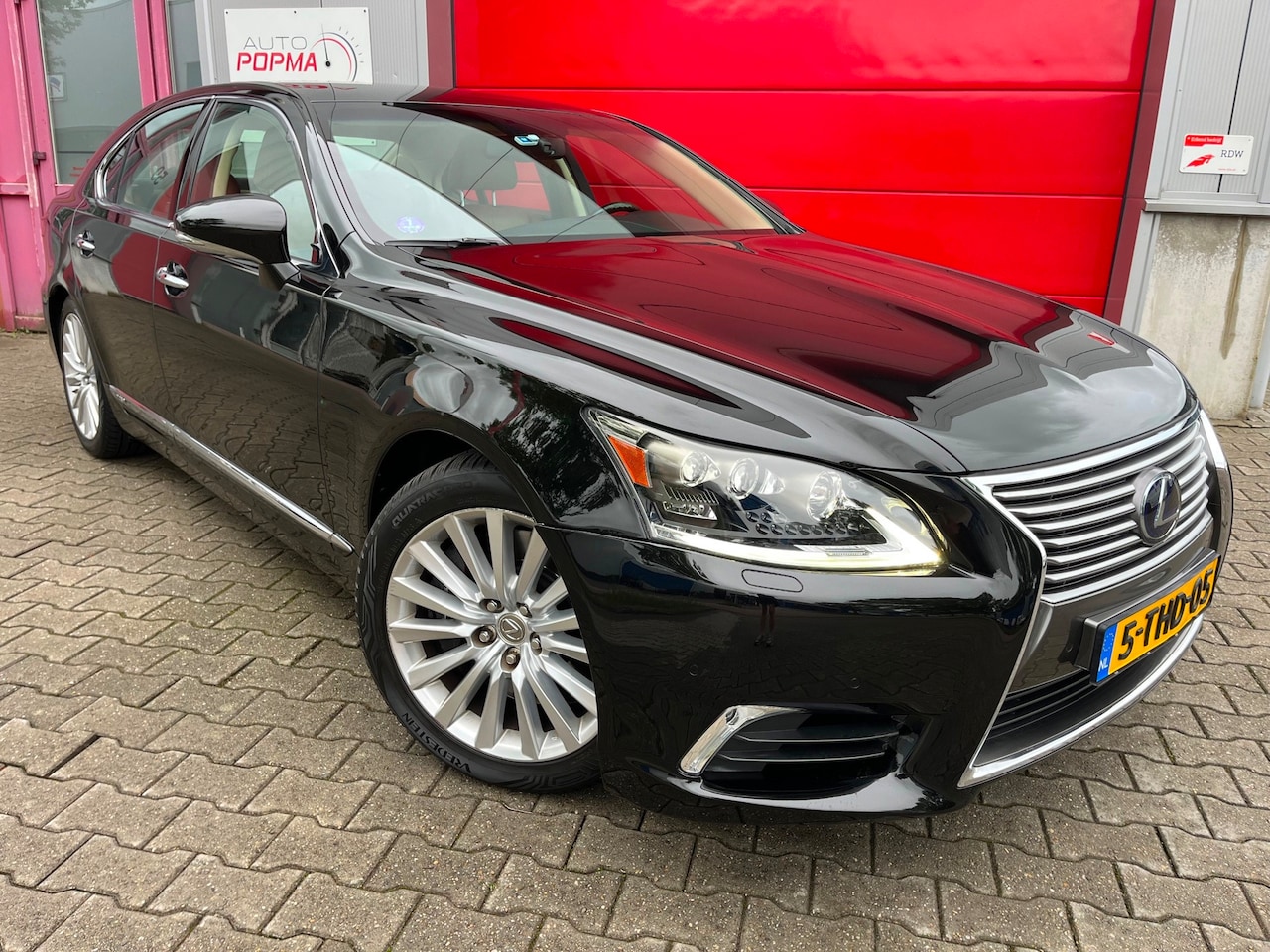Lexus LS 600h - LS 395pk 5.0 V8 Luxury Line Automaat / Adaptieve cruise / Mark & Levinson / AWD / Brembo R - AutoWereld.nl