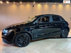 Audi A1 Sportback - 1.4 TFSI S-Line | Black on Black |Automaat | Bluetooth