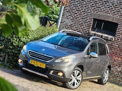 Peugeot 2008 - 1.6 VTi Féline | 150.000 km | Pano | Clima | Cruise | Trekhaak | Org. NL
