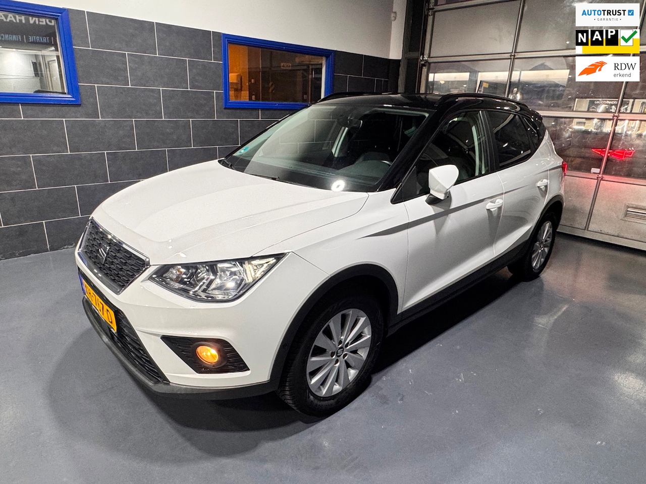 SEAT Arona - 1.0 TSI - Dig. Dash - Navi - Carplay - Camera - PDC - Trekhaak - ACC- Keyless - NL AUTO - AutoWereld.nl