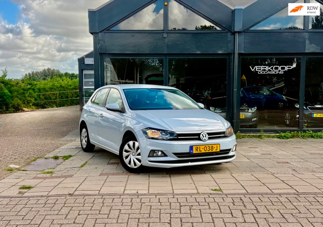 Volkswagen Polo - 1.6 TDI Comfortline CarPlay onderhoudboek aanwezig - AutoWereld.nl