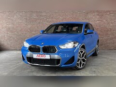 BMW X2 - sDrive18i High Executive M-Sport / Leder / Navi / Camera / ALLSEASON