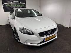 Volvo V40 - 2.0 D4 Kinetic Business - PDC - Navi - NAP - APK 2027