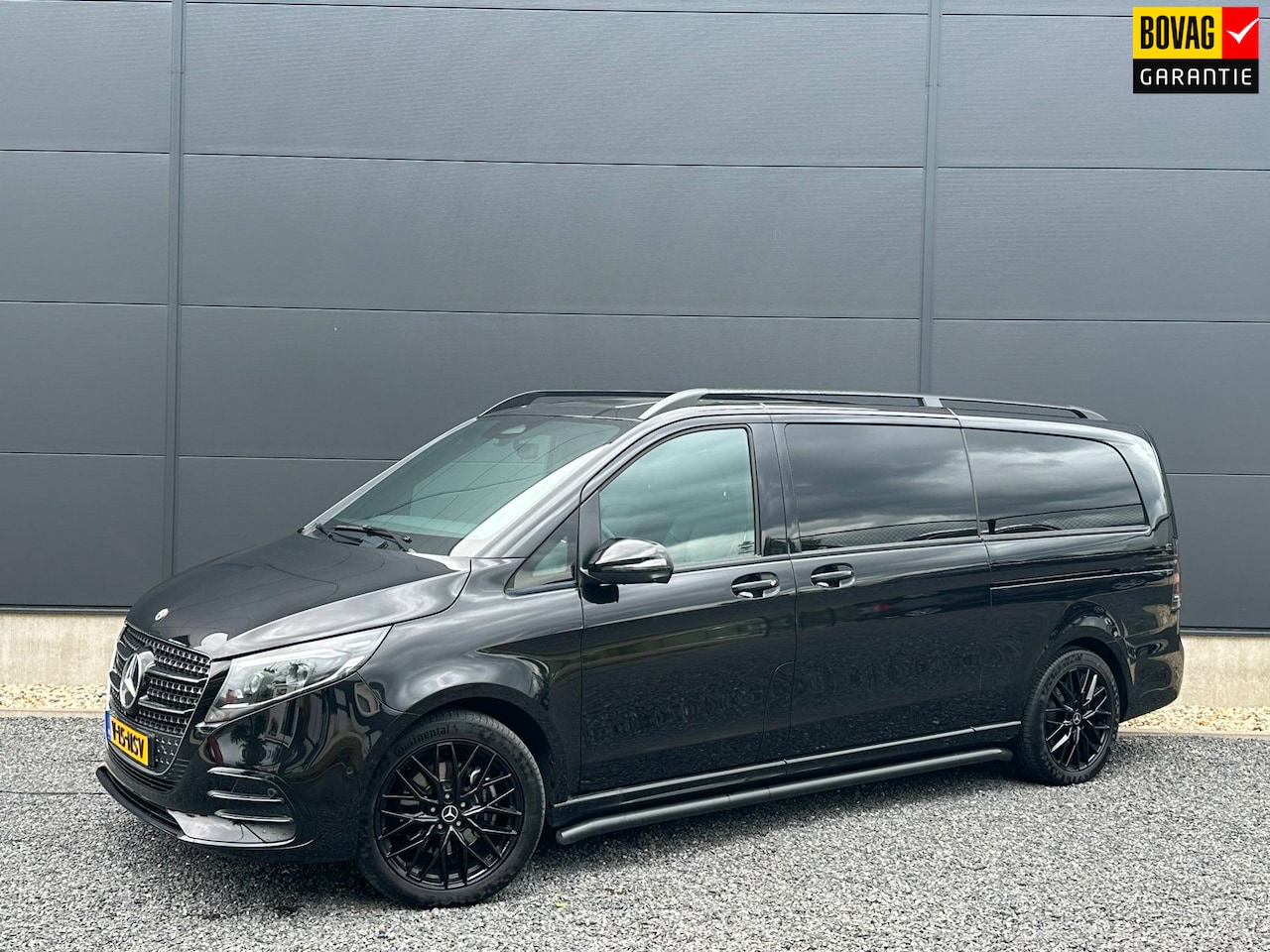 Mercedes-Benz V-klasse - 300d 4-MATIC Extra Lang DC Avantgarde Edition AMG Line | Luchtvering | Elektr. deuren - AutoWereld.nl