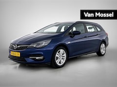Opel Astra Sports Tourer - 1.2 Business Edition | 110pk | Trekhaak | 49.000km | Camera |